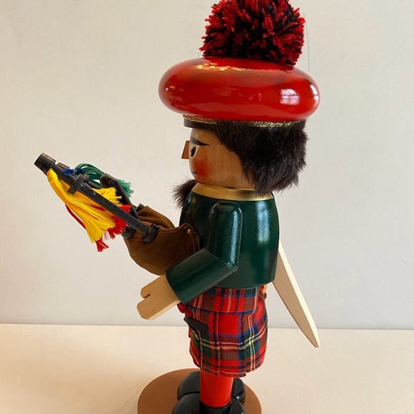 STEINBACH NUTCRACKER “CHUBBY BAGPIPER”German STEINBACH - Picture 4 of 12